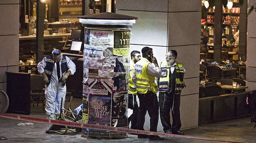 Israel: Pánico por ataque terrorista en centro comercial