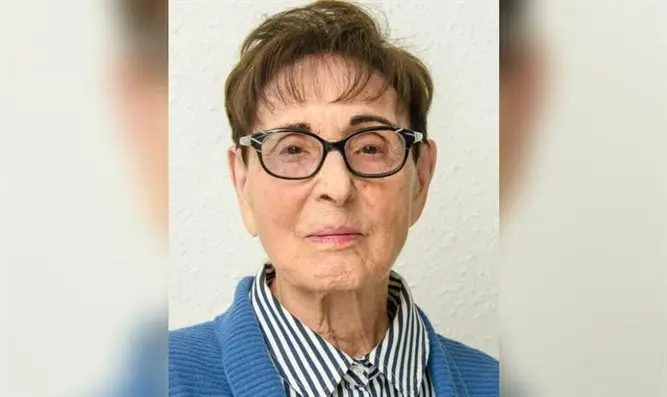 מלכה רנדל